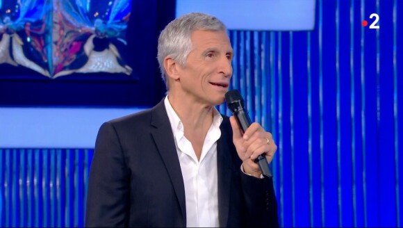 Hugo affronte Louis dans l'émission "N'oubliez pas les paroles", sur France 2.