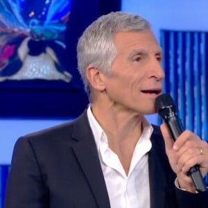 Hugo affronte Louis dans l'émission "N'oubliez pas les paroles", sur France 2.