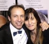 Philippe Candeloro et sa femme Olivia - L'association Citéstars fête son 23e anniversaire lors du dîner gala de la 2e cérémonie des étoiles d'or 2021 à la salle Wagram, Paris le 28 novembre 2021. © Cédric Perrin/Bestimage