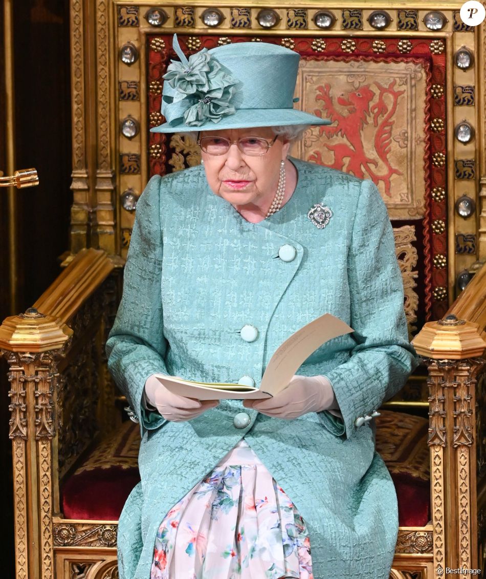 La reine Elisabeth II d'Angleterre - Arrivée de la reine Elizabeth II