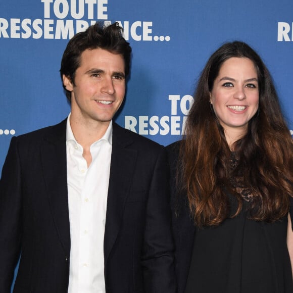 Anouchka Delon (enceinte) et son compagnon Julien Dereims - Avant-première du film "Toute ressemblance..." au cinéma UGC Ciné Cité Les Halles à Paris. © Coadic Guirec/Bestimage 