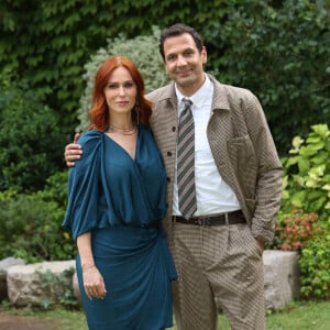 A l'affiche du film "La Très Très Grande Classe" de Frédéric Quiring, Audrey Fleurot n'est pas nommée à la 48e cérémonie des César.
Audrey Fleurot et Mehdi Nebbou au photocall de la série "HPI" à l'ambassade de France à Rome, le 29 septembre 2022.