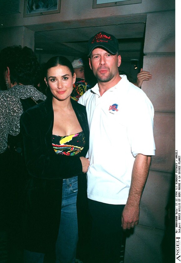 Bruce Willis et Demi Moore au Planet Hollywood d'Orlando en 1994.