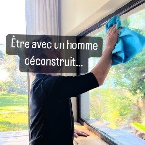 Estelle Denis dévoile pourquoi son compagnon Marc Thiercelin est un homme "déconstruit".
Story d'Estelle Denis, Instagram.