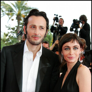 Auparavant, Michaël Cohen a été en couple, et même marié de 2008 à 2011, à Emmanuelle Béart.
Michaël Cohen et Emmanuelle Béart - Montée des marches au 61e Festival de Cannes 2008