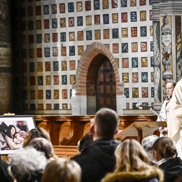 Un rassemblement religieux a lieu à la cathédrale d'Albi, France, le 8 janvier 2022, à l'initiative de la soeur et d'une amie de Delphine Jubillar. © Thierry Breton/Panoramic/Bestimage
