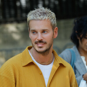 M. Pokora (Matt Pokora) - Les personnalités quittent l'enregistrement de l'émission "Vivement dimanche" à Paris, France. © Christophe Clovis / Bestimage 