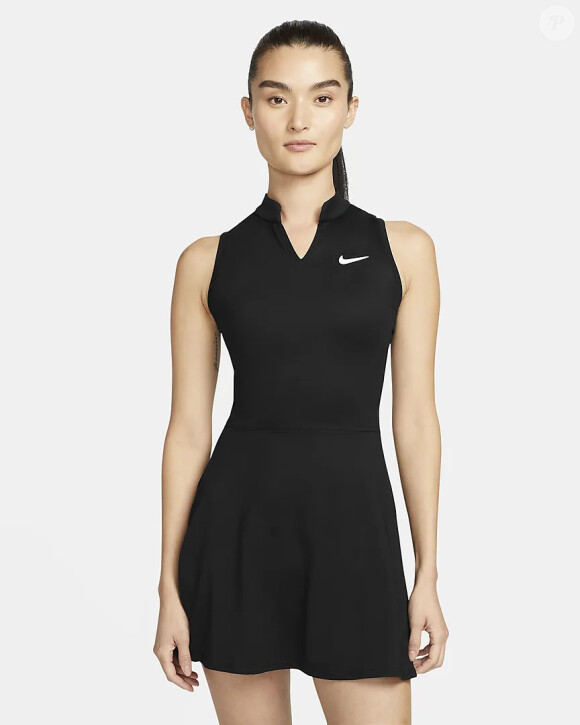 Rendre une allure sportive chic, c'est possible avec cette robe de tennis Nike Court Dri-Fit Victory