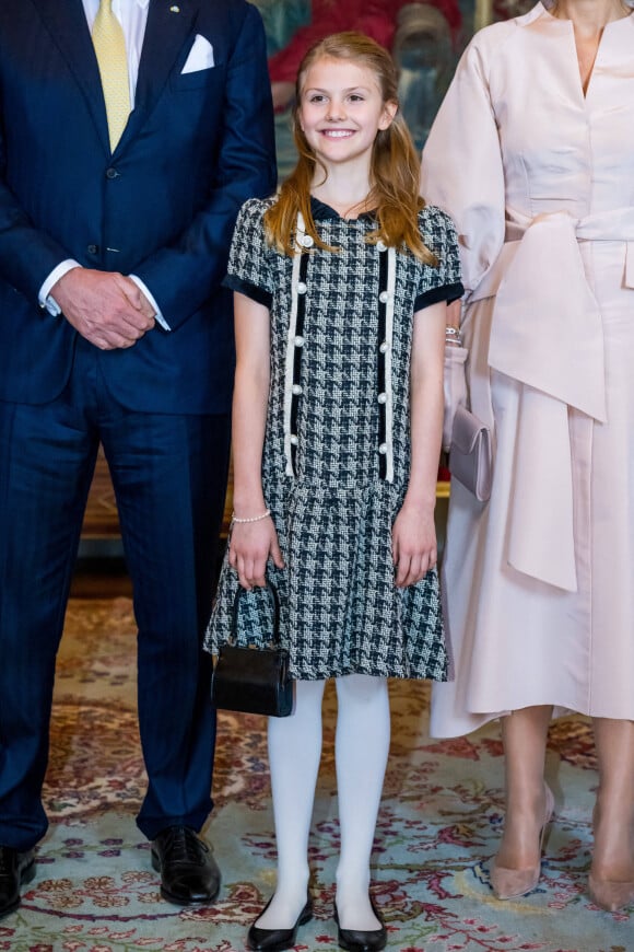 La princesse Estelle de Suède a 11 ans depuis ce jeudi. 
Princesse Estelle - Cérémonie d'accueil du roi et de la reine des Pays-Bas au palais royal de Stockholm, à l'occasion de leur voyage officiel en Suède.