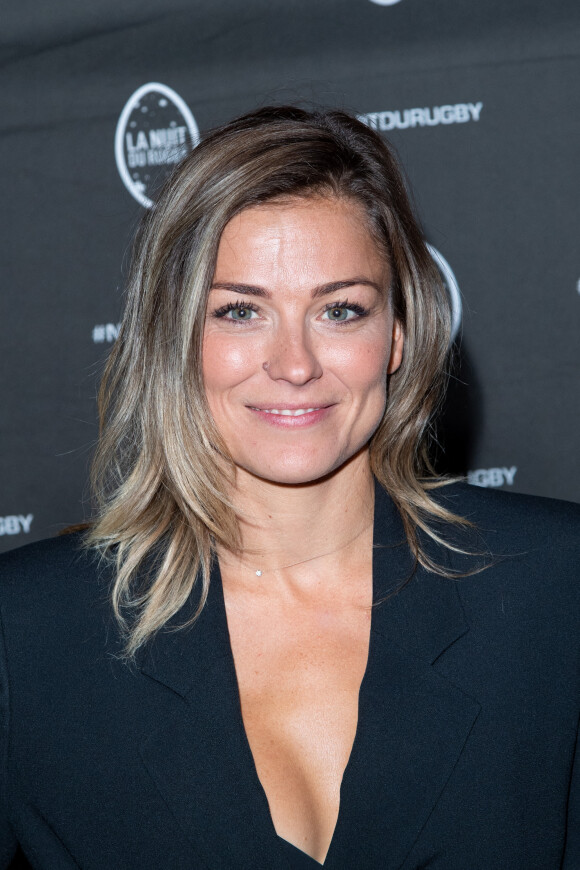 La jolie blonde a décidé de se faire des tresses collées, ce qui lui a visiblement bien plu, ainsi qu'à ses admirateurs
Laure Boulleau lors de la 17ème Nuit du Rugby à l'Olympia à Paris le 27 septembre 2021. © Pierre Perusseau / Bestimage