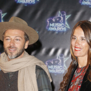 Christophe Maé et sa compagne Nadège Sarron lors de la 18e cérémonie des "NRJ Music Awards" au Palais des Festivals à Cannes, le 12 novembre 2016. © Christophe Aubert via Bestimage