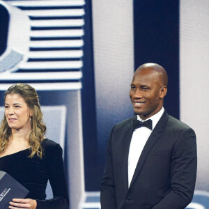 Stephanie Labbé, Didier Drogba lors de la cérémonie des Best Fifa awards à la salle Pleyel à Paris le 27 février 2023. © Pierre Perusseau / Bestimage