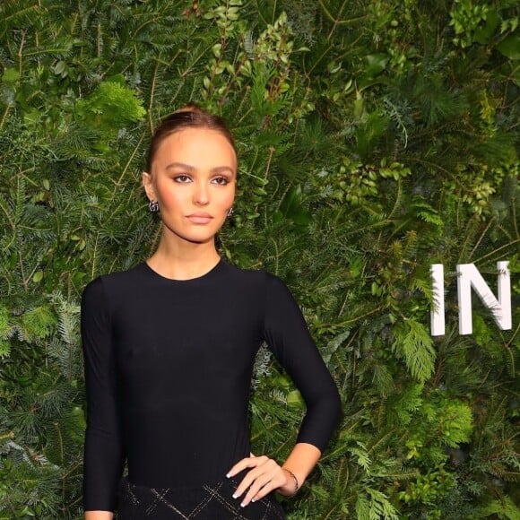 Lily-Rose Depp à la soirée Chanel No 5 à l'hôtel Standard à New York, le 10 décembre 2019 