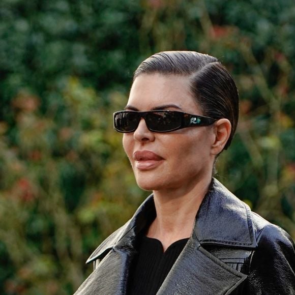 Lisa Rinna - Défilé Courrèges prêt-à-porter automne-hiver 2023/2024 lors de la Fashion Week de Paris (PFW) le 1er mars 2023. © Lucia Sabatelli / Action Press / Bestimage