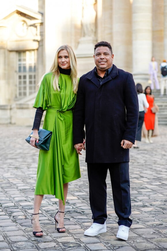 Celina Locks et son compagnon le footballeur Ronaldo - Défilé de mode prêt-à-porter automne-hiver 2023-2024 "Victoria Beckham" au Val de Grace lors de la Fashion Week de Paris. Le 3 mars 2023.