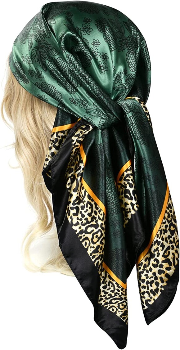 Donnez à votre accessoire le style qui vous correspond avec ce foulard Uraqt
