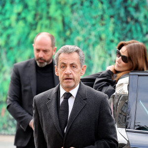 Nicolas Sarkozy, sa femme Carla Bruni-Sarkozy - Obsèques de Päl Sarkozy de Nagy Bocsa en l'église Saint-Jean Baptiste de Neuilly-sur-Seine, le 9 mars 2023. © Dominique Jacovides / Bestimage