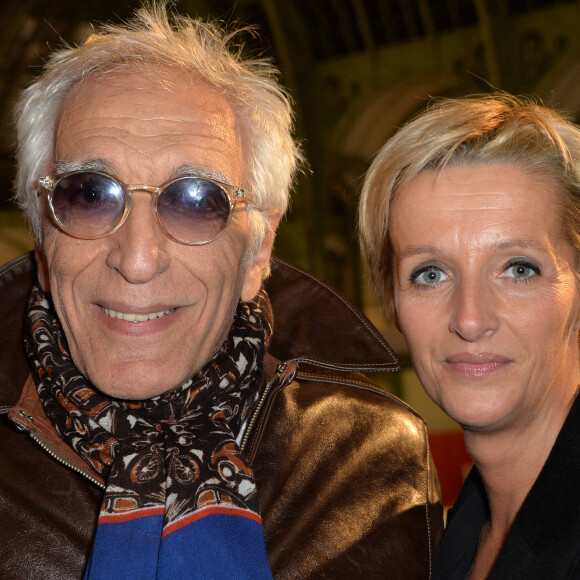 Gérard Darmon et sa femme Christine - Soirée d'inauguration de la FIAC 2015 organisée par Orange au Grand Palais à Paris, le 21 octobre 2015. © Veeren / Bestimage