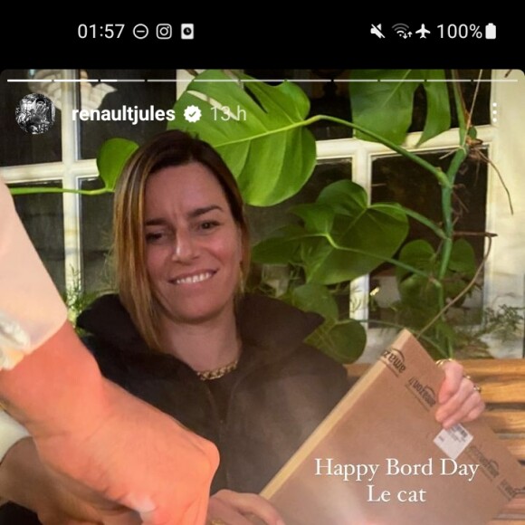 Jules Renault a partagé une photo de Fauve Hautot et lui au restaurant, pour l'anniversaire de la danseuse
