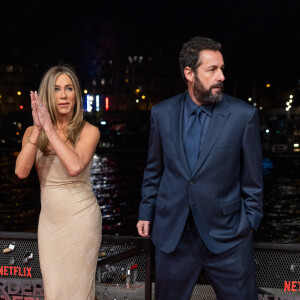 Jennifer Aniston et Adam Sandler à la première de Murder Mystery II Passerelle Debilly à Paris le 16 mars 2023. © Olivier Borde / Bestimage 