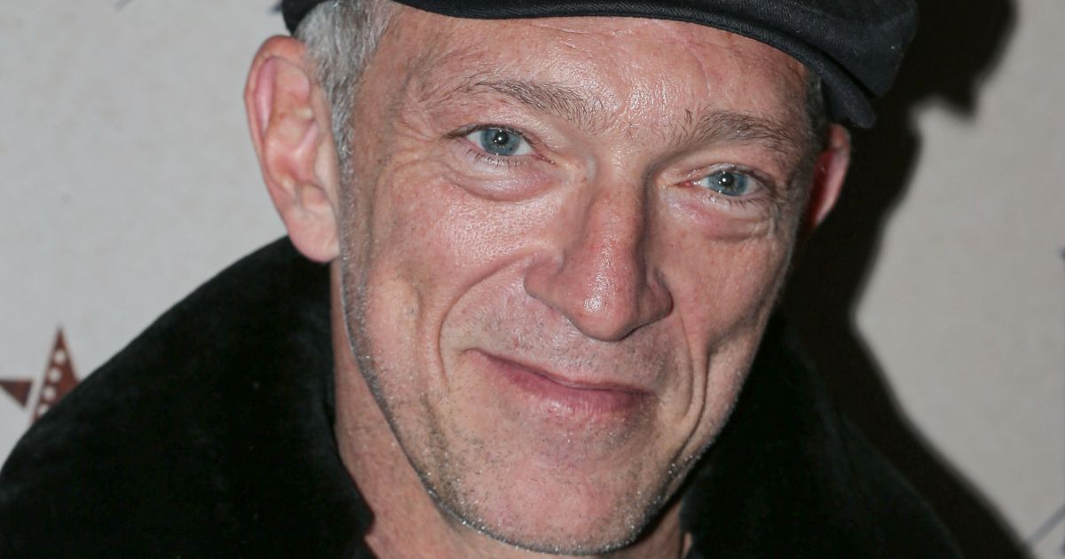 Vincent Cassel: ‘Avvicinati ai miei figli’ Questi sono i suoi due valori che vuole trasmettere alle sue figlie: Slideshow