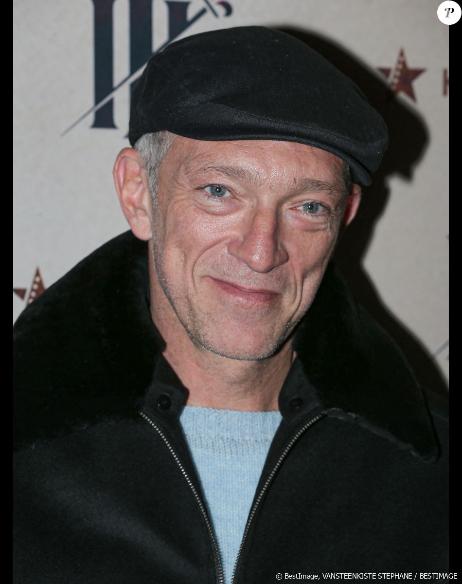 Vincent Cassel enchaîne les projets à une vitesse folle.
Vincent Cassel - Avant-première du film "Les 3 Mousquetaires d'Artagnan" au Kinépolis de Lomme. © Stephane Vansteenkiste / Bestimage