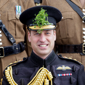 Le prince William, prince de Galles, et Catherine (Kate) Middleton, princesse de Galles, à l'assemblée annuelle des Irish Guards Parade de la St Patrick à Mons Barracks à Aldershot, le 17 mars 2023. Catherine (Kate) Middleton, princesse de Galles, a récemment été nommée colonelle de l'Irish Guards par le roi d'Angleterre. 