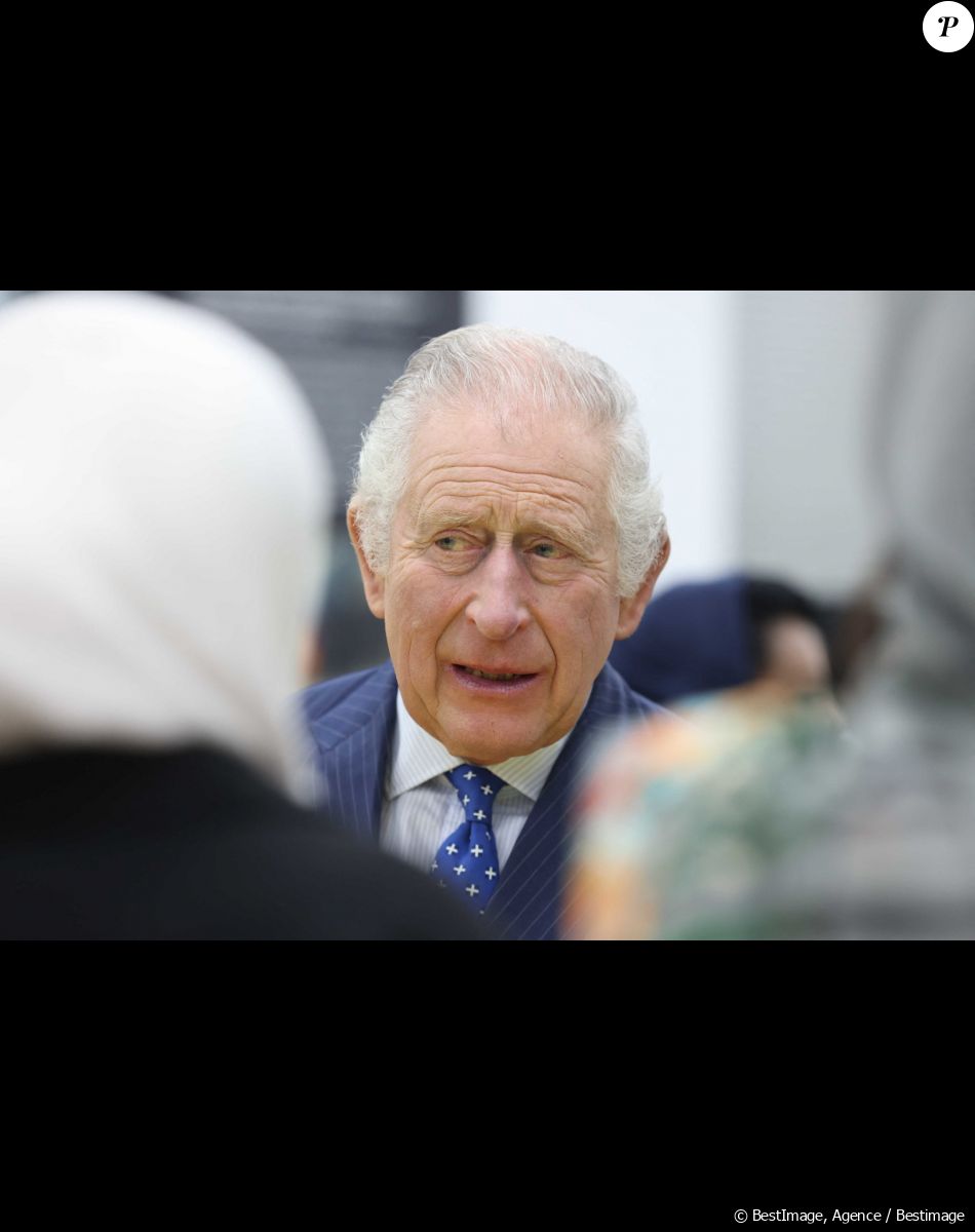 Les préparatifs de la cérémonie battent leur plein. Et les détails se précisent concernant les invités et l'organisation choisie pour l'arrivée et les départs des membres de la famille
Le roi Charles III d'Angleterre, rend visite aux membres de la communauté soudanaise à Londres, le 15 mars 2023, à l'occasion du 20ème anniversaire du conflit au Darfour.