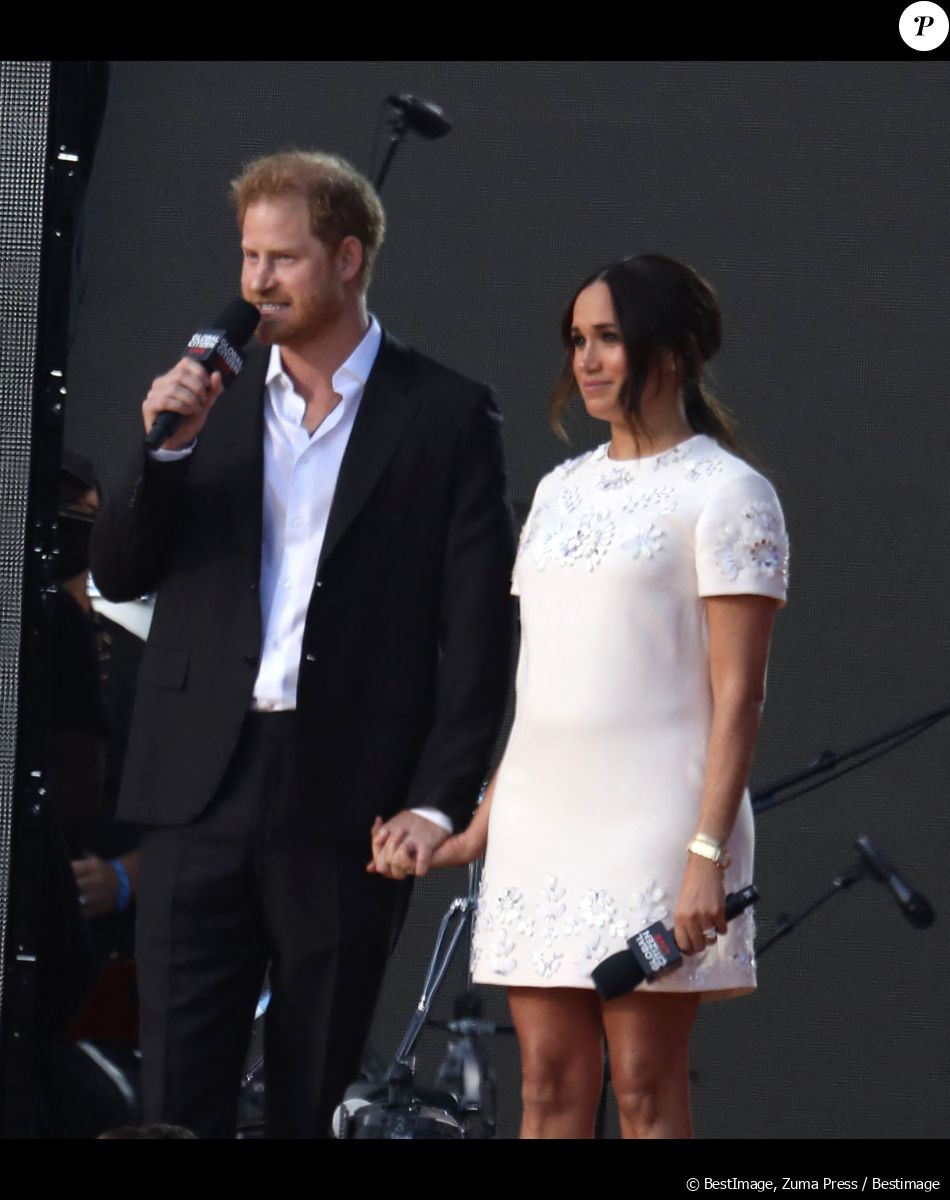 Le prince Harry, duc de Sussex et Meghan Markle sur la scène du "Global Citizen Live Festival" à Central Park à New York, le 25 septembre 2021. © Nancy Kaszerman/ZUMA Press Wire/Bestimage