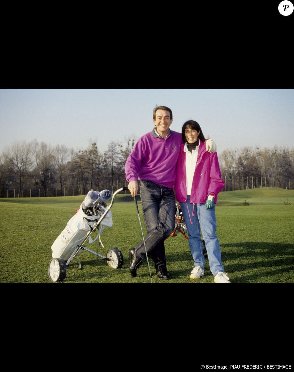 Avant d'être en couple avec Nathalie Marquay, Jean-Pierre Pernaut a connu l'amour avec une autre femme.
Exclusif - Archives - Jean-Pierre Pernaut et sa femme Dominique Bonnet en février 1992. © Frédéric Piau / Bestimage