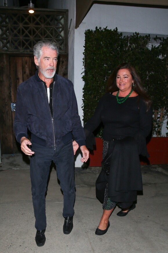 Exclusif - Pierce Brosnan et sa femme Keely Shaye à la sortie du restaurant "Giorgio Baldi" à Los Angeles, le 2 février 2023. 
