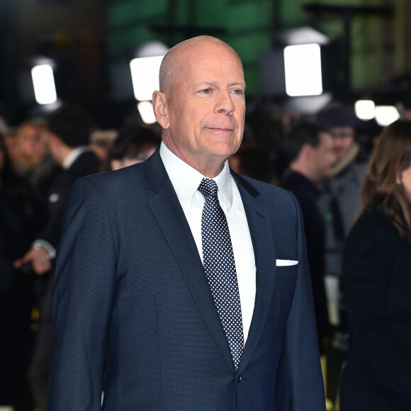 Elle a notamment remercié les fans et les innombrables messages que l'acteur a reçus pour son anniversaire
Bruce Willis à la première de "Glass" à Londres, le 9 janvier 2019. 