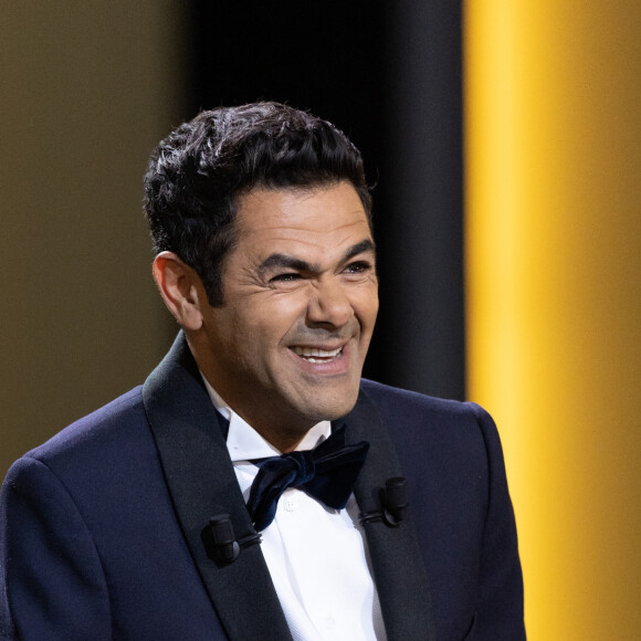 Un cliché idéal pour faire passer un message important : "Bon Ramadan à tous les Musulmans. Que ce mois vous apporte joie, sérénité et santé en famille." 
Jamel Debbouze - 48ème cérémonie des César à l'Olympia à Paris le 24 février 2023 © Borde / Jacovides / Bestimage 