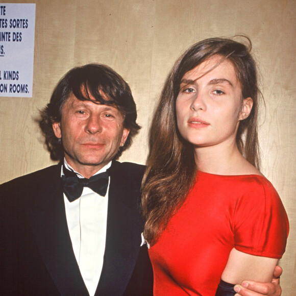 Dans son ouvrage , Une vie incendiée (éditions de l'Observatoire), Emmanuelle Seigner s'épanche comme rarement.
Roman Polanski et Emmanuelle Seigner à Cannes en 1990