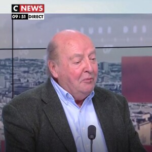 Ils ont alors eu un échange un peu tendu