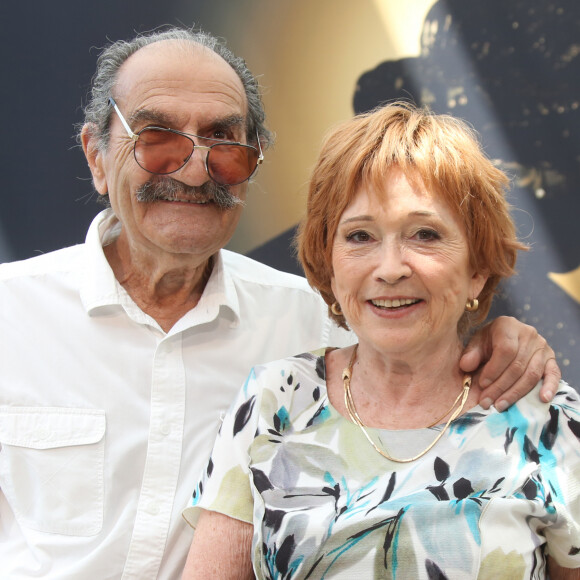 Il était le mari de fiction de la comédienne dans Scènes de ménages depuis les tous débuts de la fiction, en 2009.
Gérard Hernandez et Marion Game - 57ème Festival de télévision de Monte-Carlo, le 17 juin 2017. © Denis Guignebourg/Bestimage