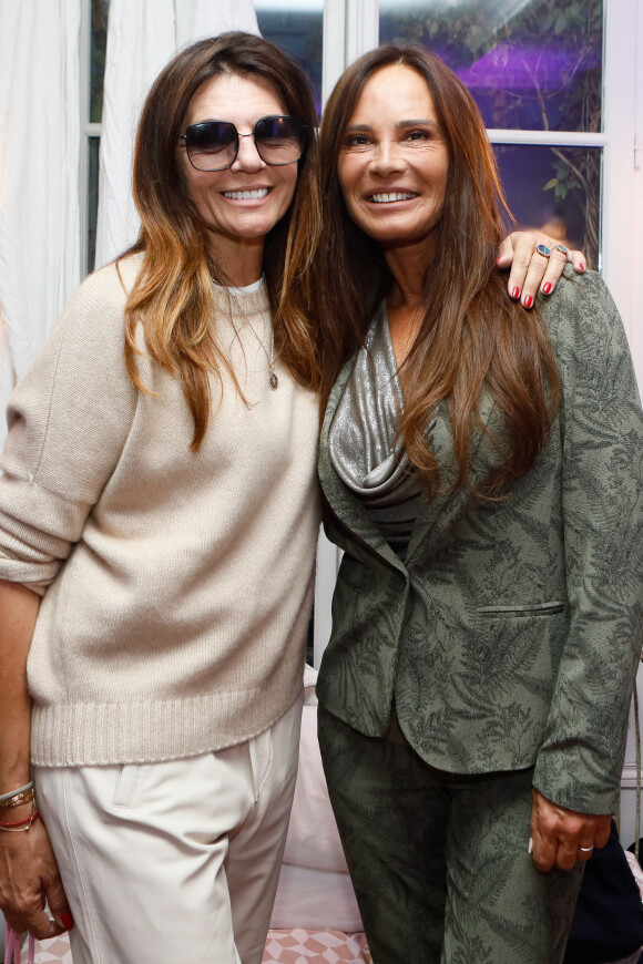 Exclusif - Véronika Loubry, Nathalie Marquay Pernaut - Lancement de la gamme "Crystal Bright" de la marque Rexaline à Paris. Le 27 octobre 2022. © Christophe Clovis / Bestimage