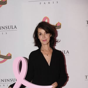 Exclusif - Zabou Breitman - Hotel Peninsula poursuit son engagement dans la lutte contre le cancer du sein à l'occasion de la campagne annuelle mondiale Octobre Rose avec la soirée de gala au profit de l'association "Europa Donna France". Paris, le 29 septembre 2022 © Christophe Clovis-Rachid Bellak / Bestimage  Exclusive - No Web No Blog pour Belgique et Suisse 