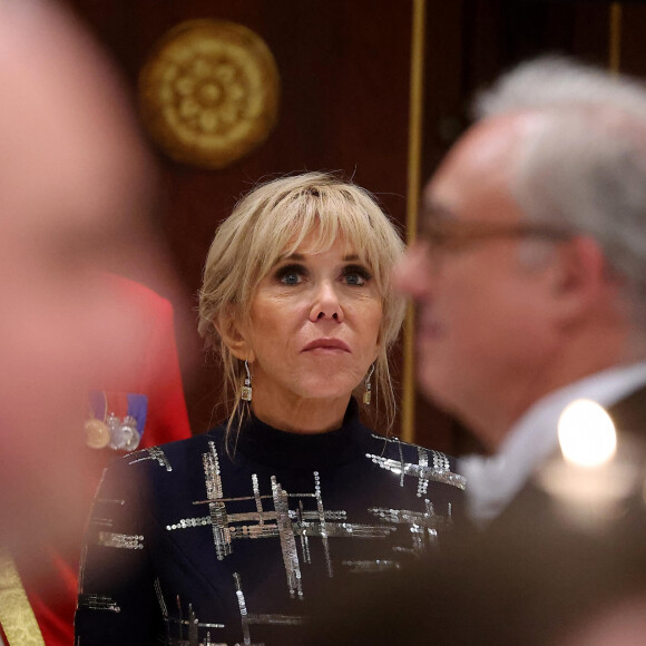 Brigitte Macron au dîner d'Etat offert en l'honneur du Président de la République et de sa femme par le Roi des Pays- Bas au palais royal à Amsterdam le 11 avril 2023. © Dominique Jacovides / Bestimage 