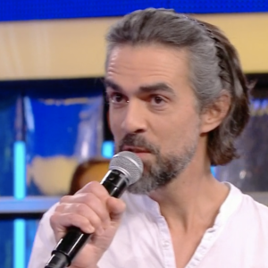 Pierre, nouveau challenger dans "N'oubliez pas les paroles", sur France 2