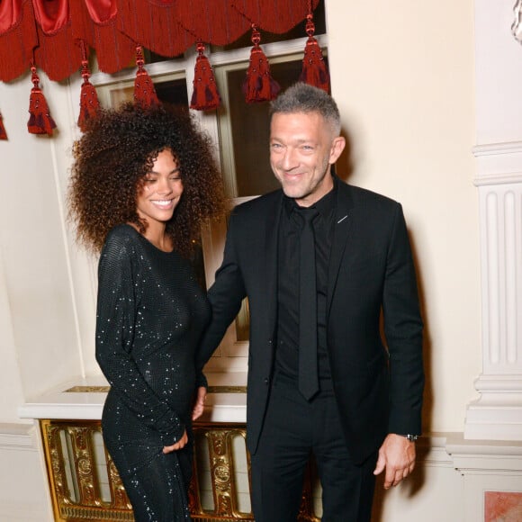 Tina Kunakey et Vincent Cassel - Soirée des prix internationaux de musique ''BraVo'' au théâtre Bolshoi à Moscou. Le 11 mars 2018 © Persona Stars / Zuma Press / Bestimage