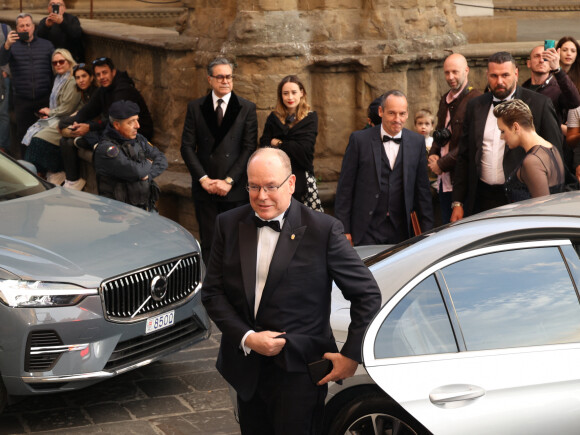 Le prince Albert II de Monaco et la princesse Charlène de Monaco au Palazzo Vecchio pour le dîner de gala du 160ème anniversaire du consulat monégasque de Florence, Italie, le 12 avril 2023. © LaPresse/Bestimage