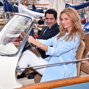 Adriana Karembeu et son mari André (Aram) Ohanian sont au Yacht Club de Monaco dans le cadre de la 12 ème Monaco Classic Week à Monaco le 10 septembre 2015. 