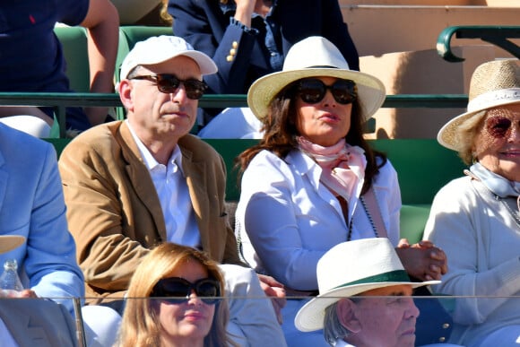 Dans le public, Jean-Francois Copé et sa femme Nadia étaient présents.
Jean-François Copé avec sa femme Nadia durant la finale homme du tournoi Rolex Monte Carlo Masters 2023 à Roquebrune-Cap-Martin le 16 avril 2023. En s'imposant devant Holger Rune (5-7, 6-2, 7-5), Andrey Rublev a décroché son tout premier Masters 1000. © Bruno Bebert/Bestimage 