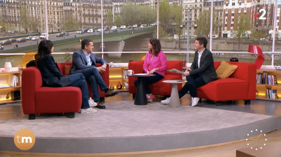 Dany Boon évoque Kad Merad face à Julia Vignali dans "Télématin" sur France 2