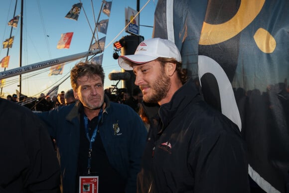 Passionné de voile et de chasse, il a fait une brutale crise cardiaque. 
Le baron Benjamin de Rothschild, Pierre Casiraghi - Le prince Albert II de Monaco et Pierre Casiraghi à bord du monocoque "Gitana", la veille du départ du "Vendée Globe" aux Sables d'Olonne le 5 novembre 2016.