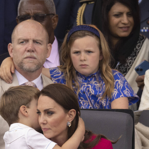 Catherine (Kate) Middleton, duchesse de Cambridge, Le prince Louis de Cambridge, Mike Tindall, Mia Grace Tindall - Jubilé de platine de la reine Elisabeth II d'Angleterre à Bukingham Palace à Londres, le 5 juin 2022. 
