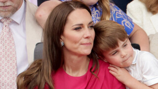 Louis de Galles a 5 ans : "Jumeau" de sa mère Kate Middleton, l'adorable ressemblance est flagrante !