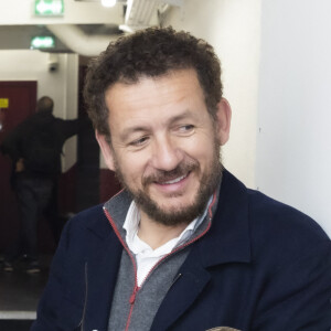 Dany Boon avec sa compagne Laurence Arné - Backstage du concert du chanteur et pianiste américano-canadien Rufus Wainwrigh au Grand Rex à Paris en pleine tournée européenne pour son nouvel album "Unfollow the Rules" le 30 mars 2022. © Jack Tribeca / Bestimage