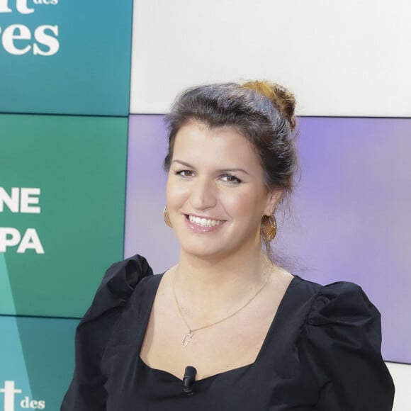 Exclusif - Marlène Schiappa - Marlène Schiappa est l'invitée de V.Bénaïm dans son émission Le Gout des Autres, enregistrée le 16/02/2023 et diffusée le 05/03/2023 sur I24 News - Paris le 16/02/2023 - © Jack Tribeca / Bestimage 